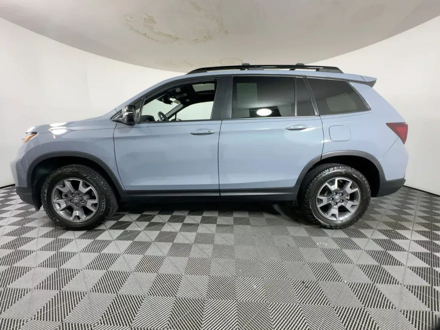 2023 Honda Passport TrailSport photo 1
