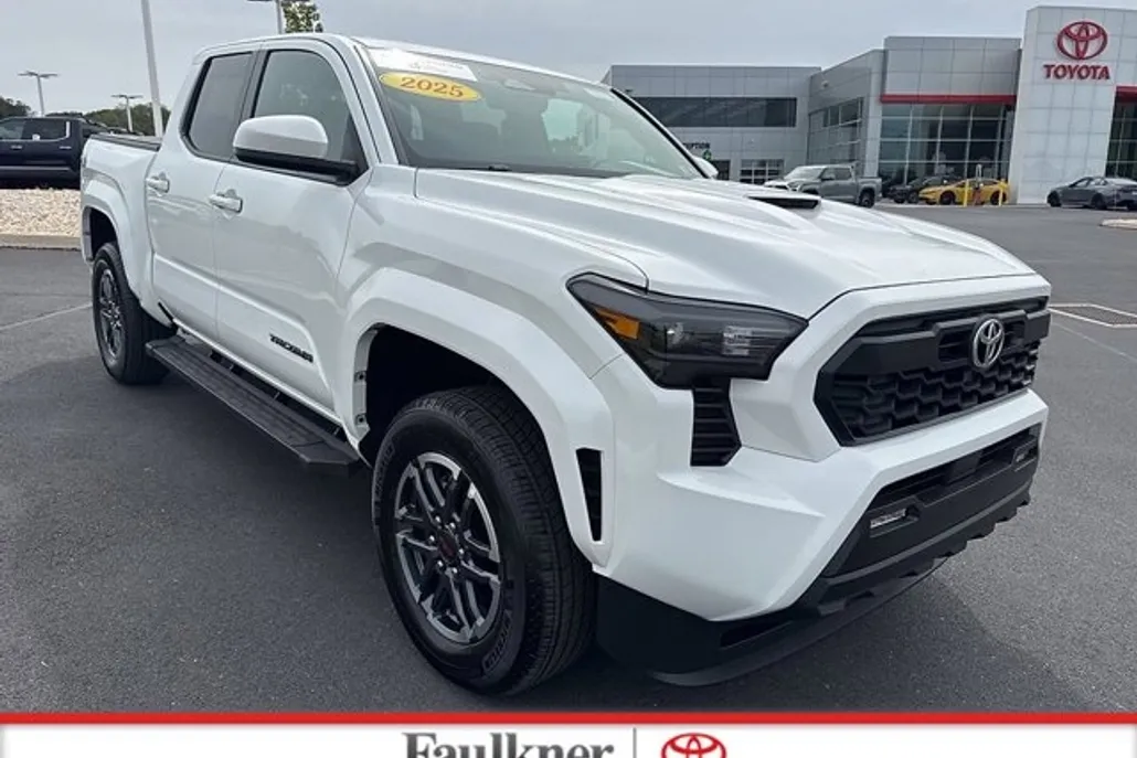 2025 Toyota Tacoma 4x4 TRD Sport Double Cab photo 1