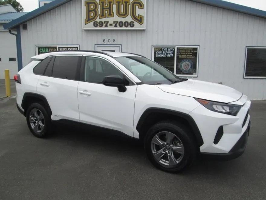 2022 Toyota RAV4 Hybrid LE photo 1