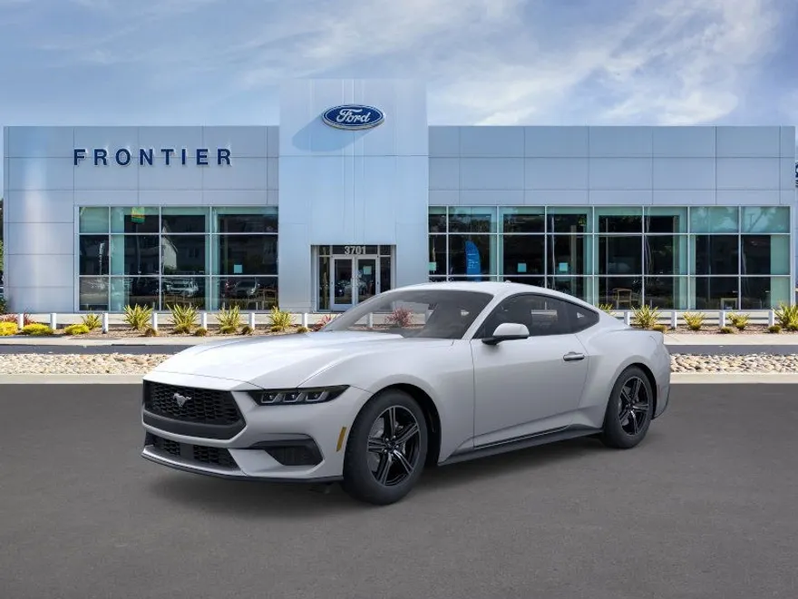 2025 Ford Mustang EcoBoost photo 1