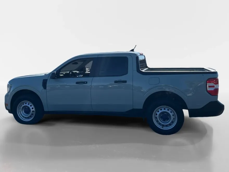 2024 Ford Maverick XL photo 1