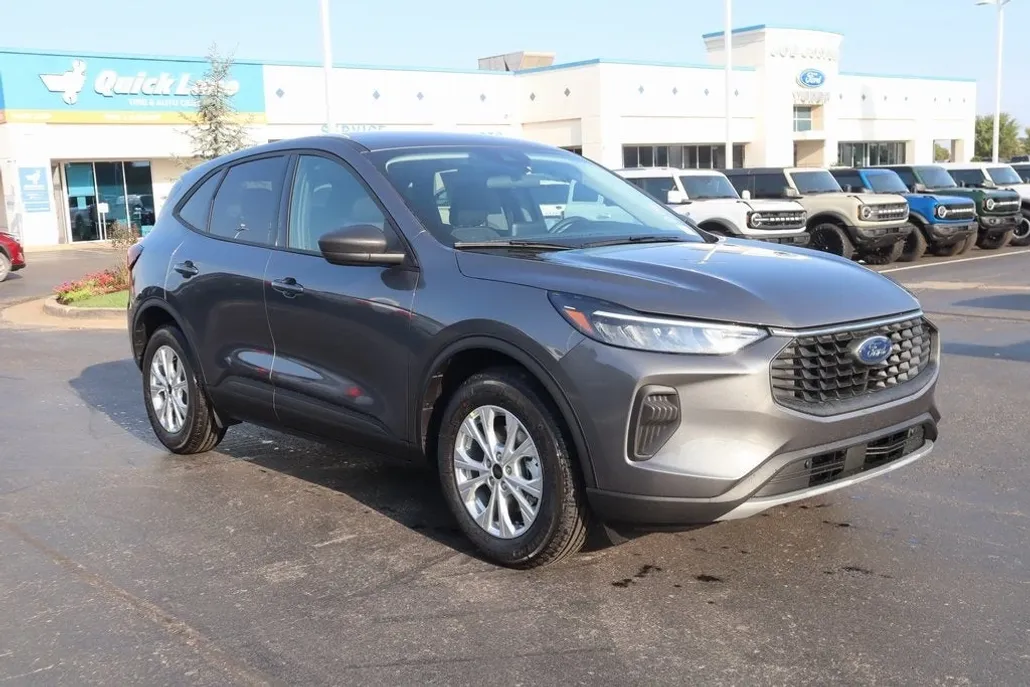 2025 Ford Escape Active photo 1
