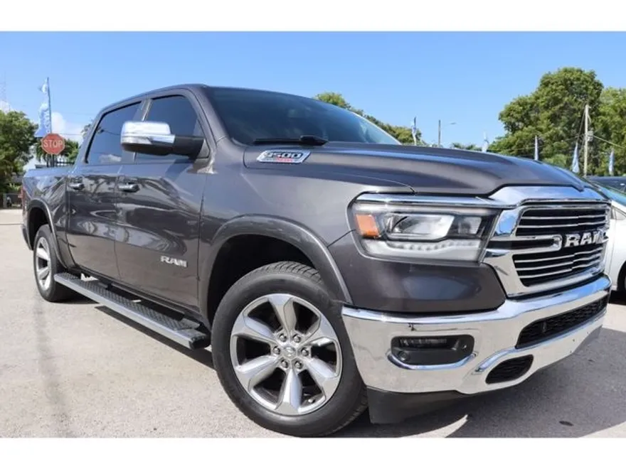 2020 Ram 1500 Laramie photo 1