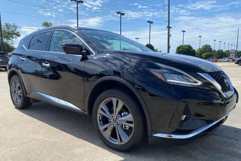 2024 Nissan Murano Platinum photo 1