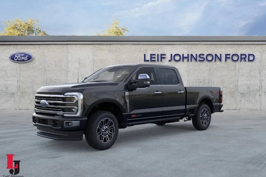 2026 Ford F-250 Platinum photo 1