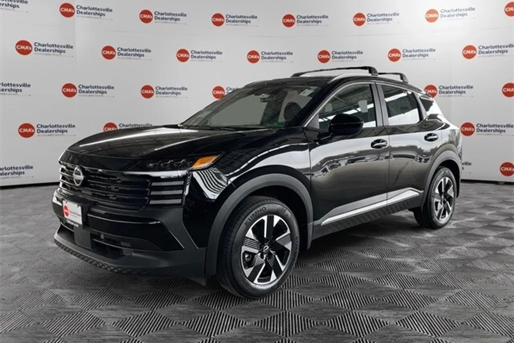 2025 Nissan Kicks SV photo 1