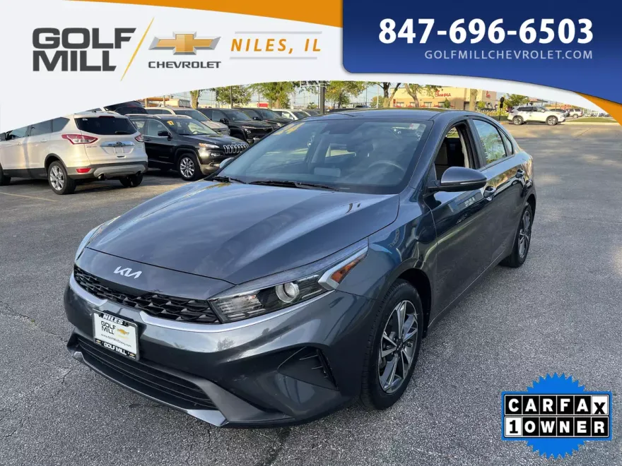 2024 Kia Forte LXS photo 1