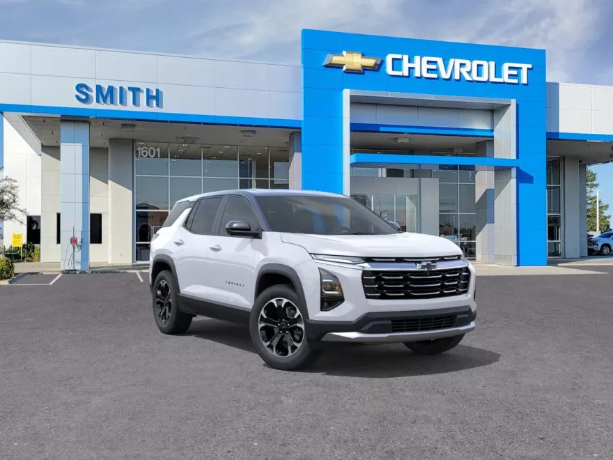 2026 Chevrolet Equinox LT photo 1