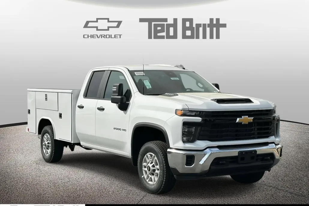 2025 Chevrolet Silverado 2500HD photo 1