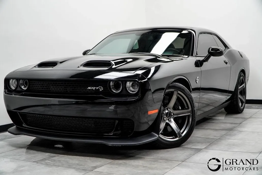2023 Dodge Challenger SRT8 Hellcat photo 1