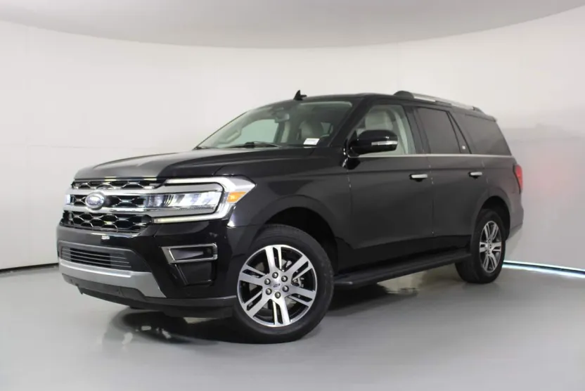 2024 Ford Expedition Limited photo 1