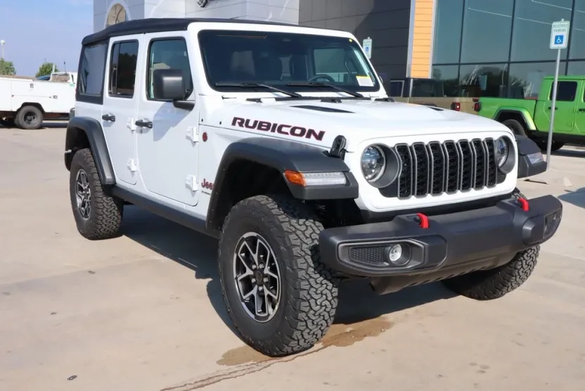 2025 Jeep Wrangler Rubicon photo 1