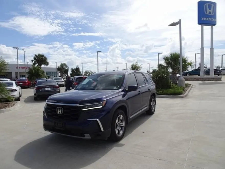 2025 Honda Pilot EX-L photo 1