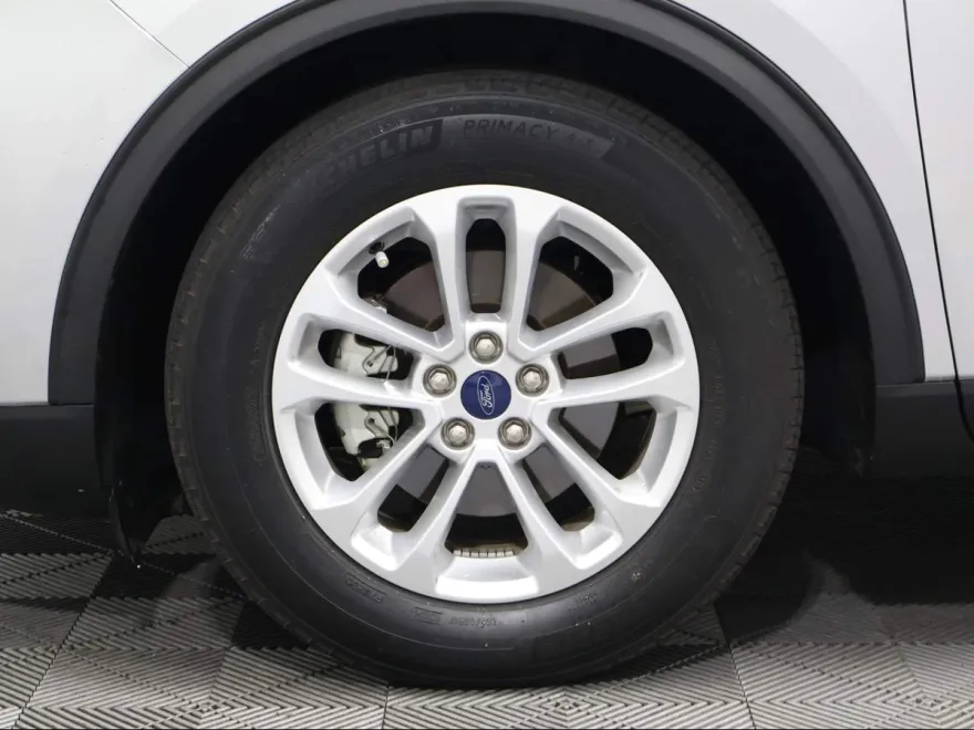 2020 Ford Escape SE photo 1