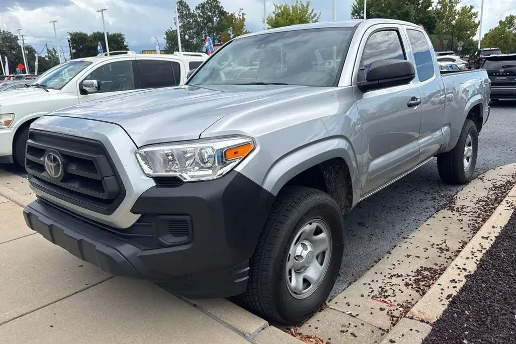 2023 Toyota Tacoma SR photo 1