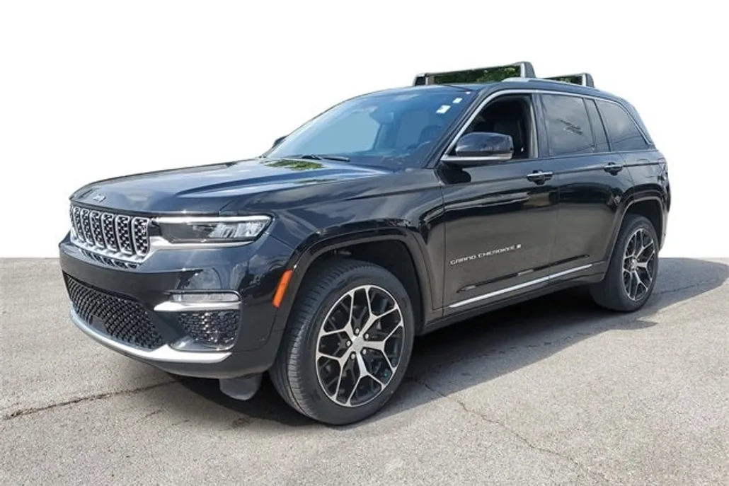 2022 Jeep Grand Cherokee Summit photo 1