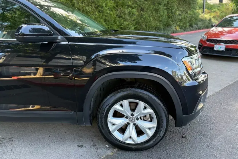 2018 Volkswagen Atlas V6 SE Technology photo 1