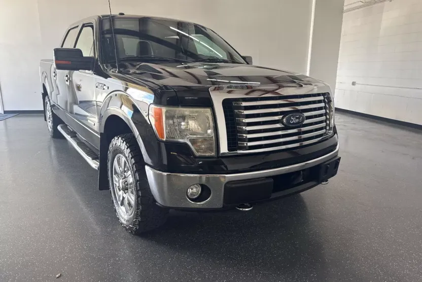 2011 Ford F-150 XLT photo 1