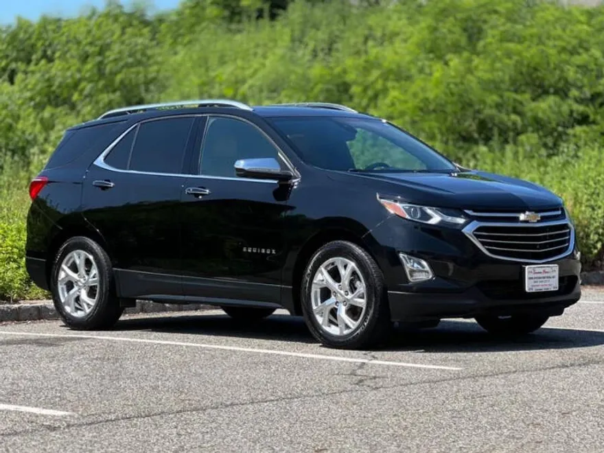 2020 Chevrolet Equinox Premier photo 1