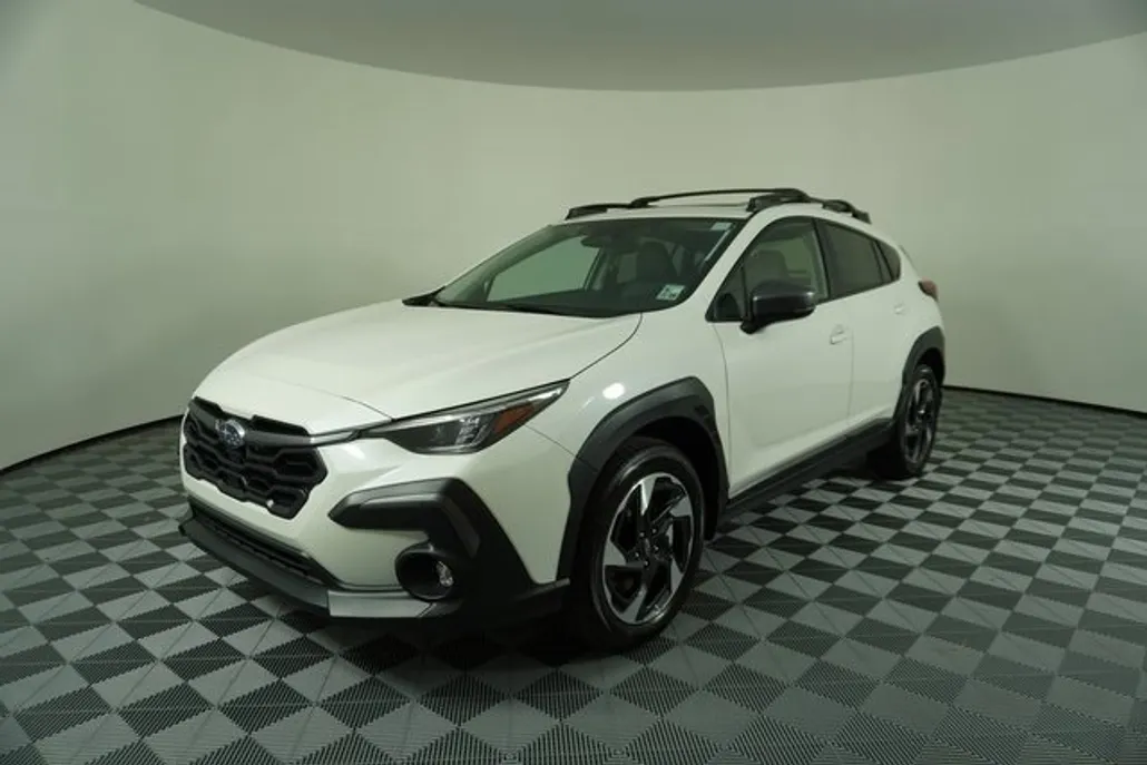 2024 Subaru Crosstrek Limited photo 1