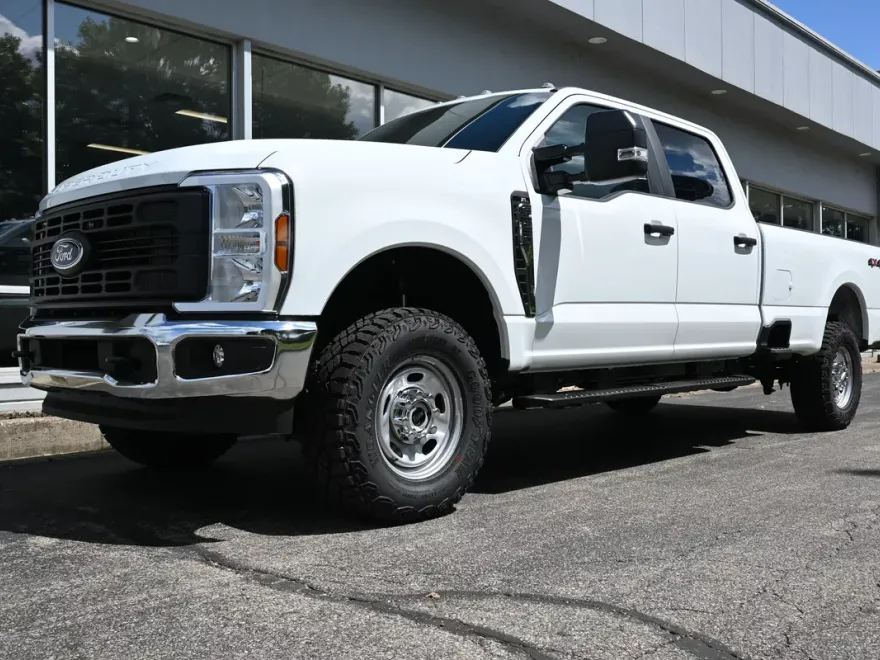 2026 Ford F-350 XL photo 1