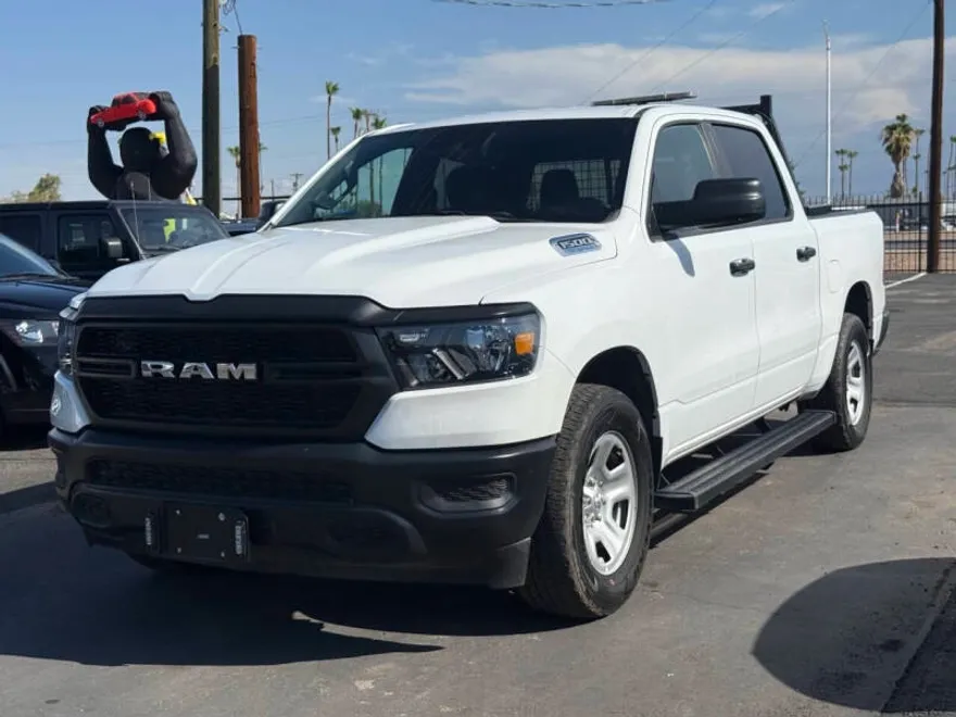 2023 Ram 1500 Tradesman photo 1