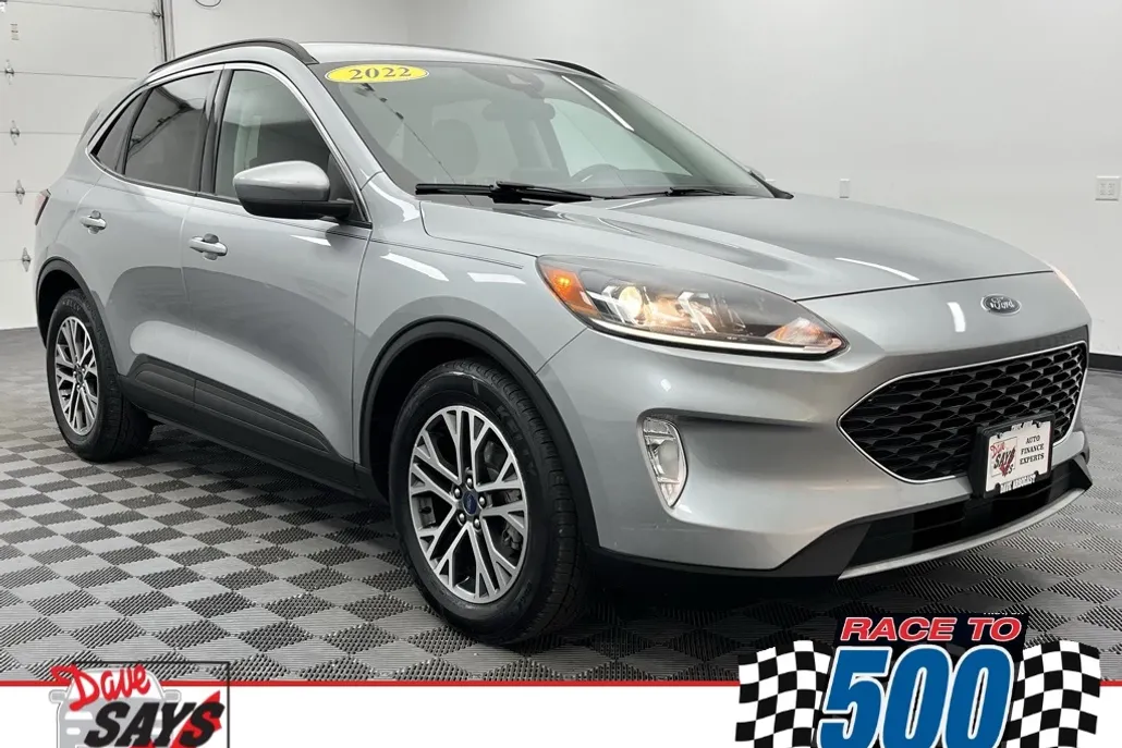 2022 Ford Escape SEL photo 1