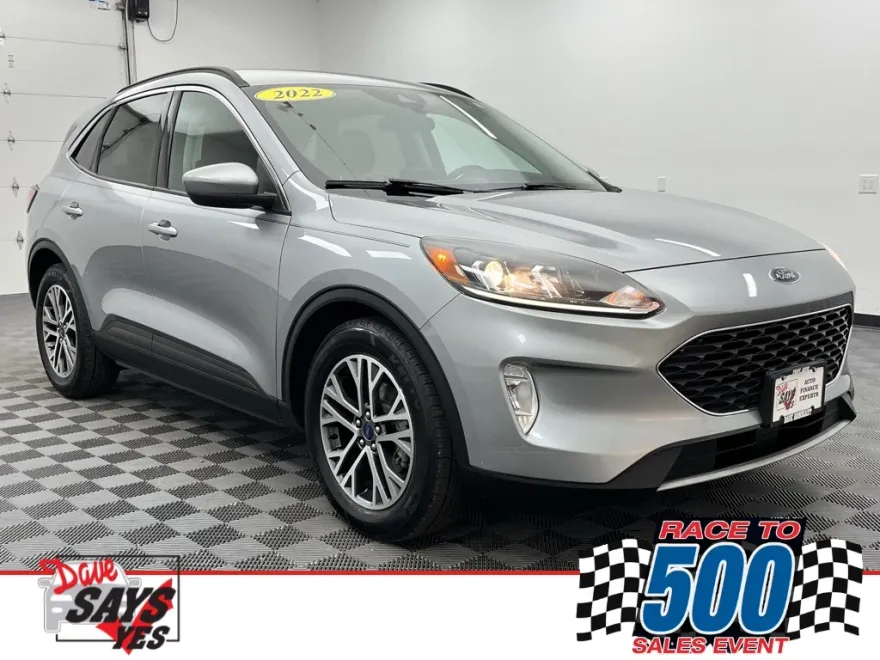 2022 Ford Escape SEL photo 1