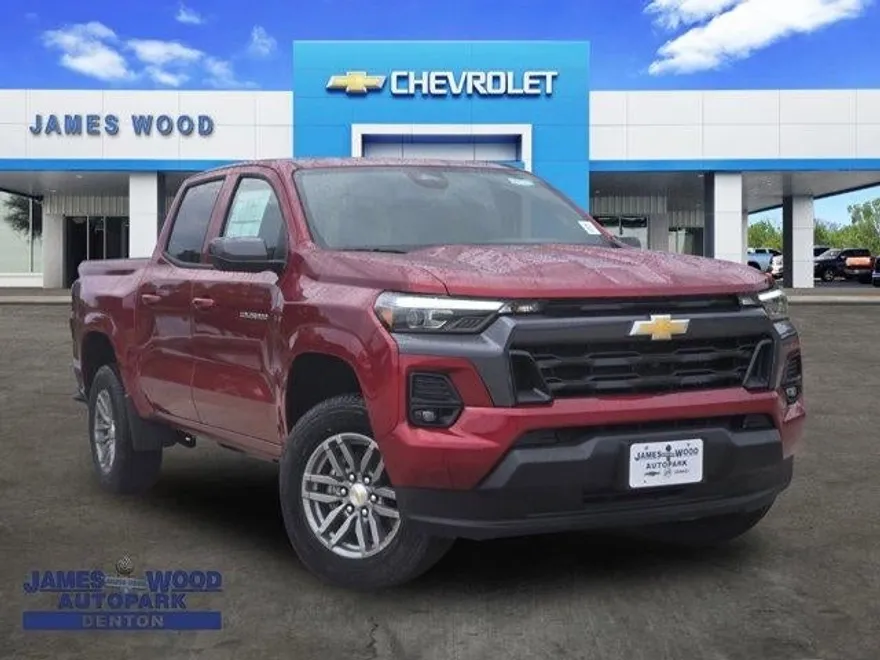 2026 Chevrolet Colorado LT photo 1