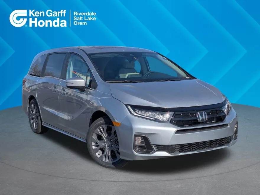 2025 Honda Odyssey Touring photo 1