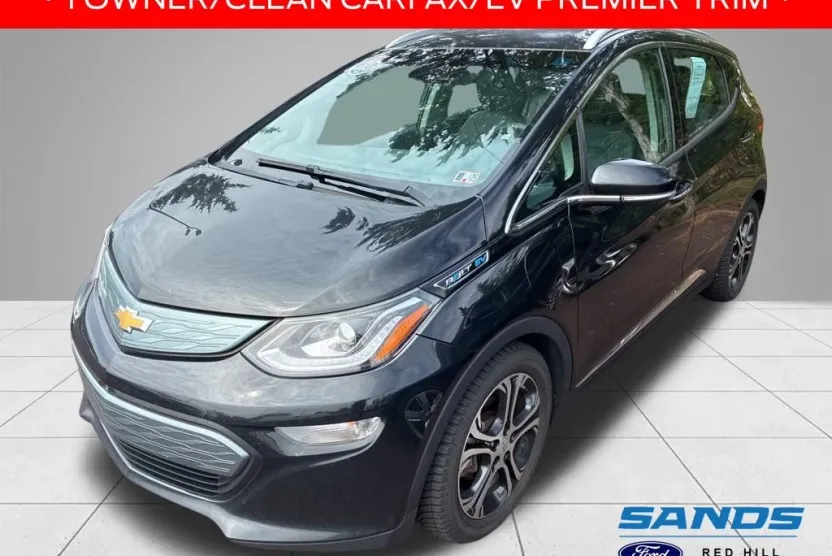 2017 Chevrolet Bolt EV Premier photo 1