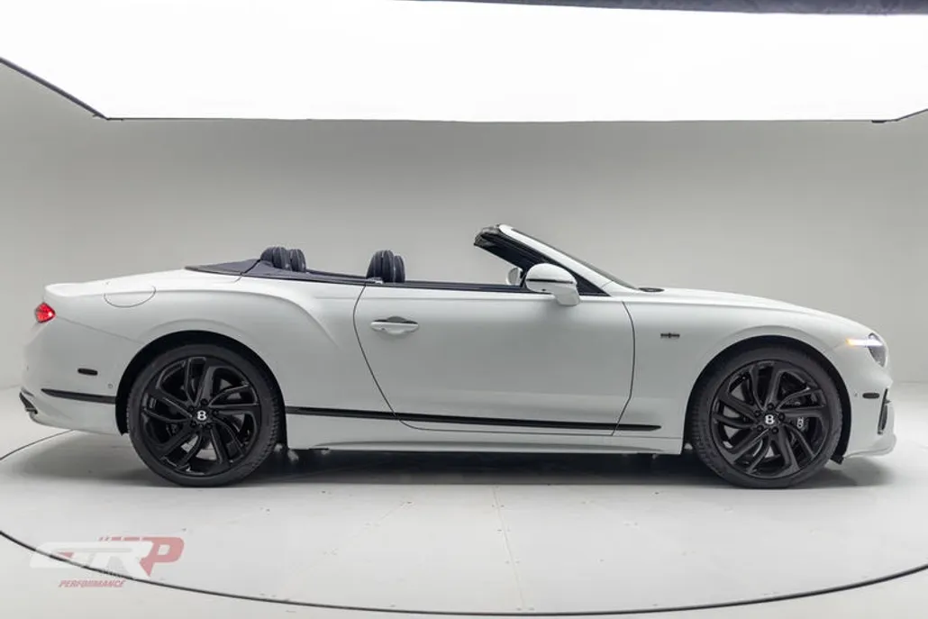 2025 Bentley Continental GT Speed photo 1