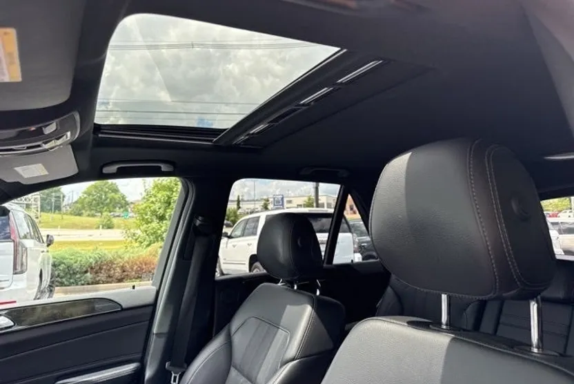 2018 Mercedes Benz GLE 350 4MATIC photo 1