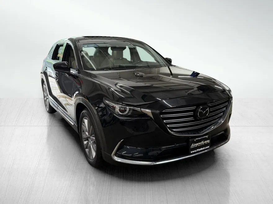 2023 Mazda CX-9 Grand Touring photo 1