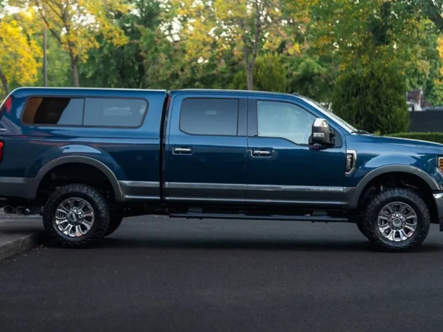 2018 Ford F-350 Lariat photo 1