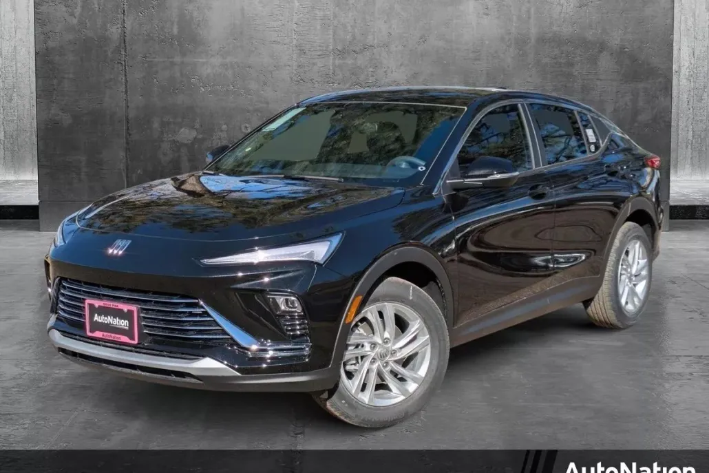 2025 Buick Envista Preferred photo 1