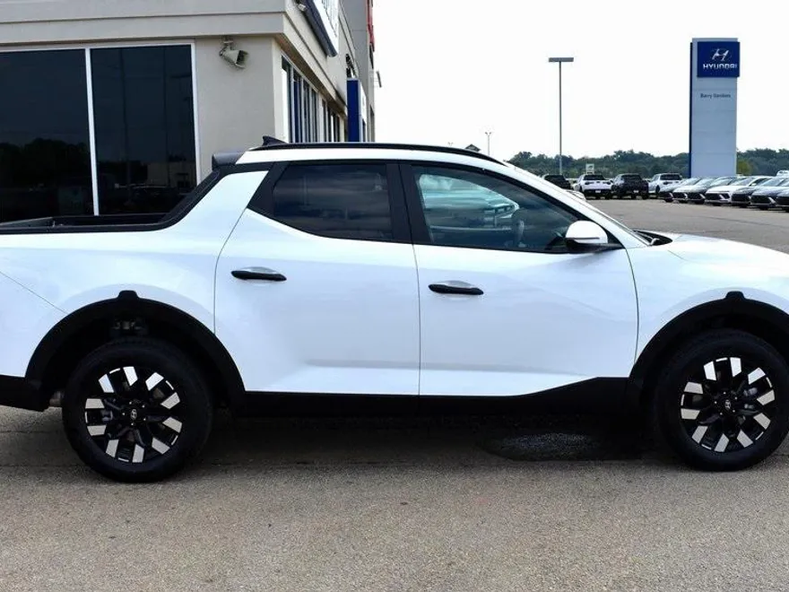 2026 Hyundai Santa Cruz SEL photo 1