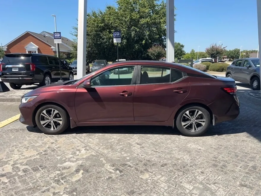 2021 Nissan Sentra SV photo 1