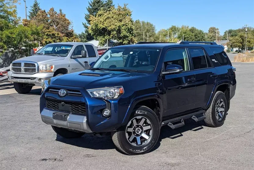 2024 Toyota 4Runner TRD Premium photo 1