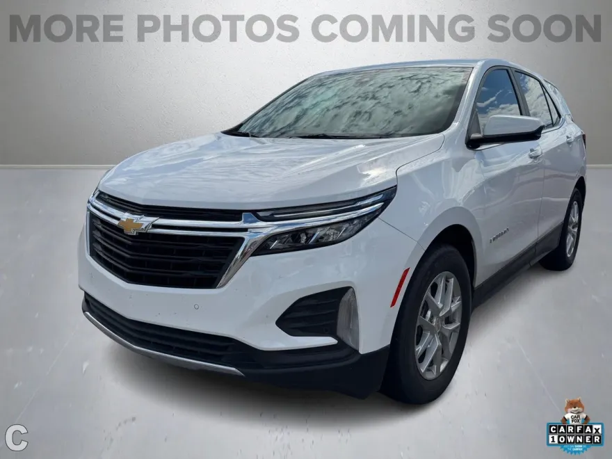 2022 Chevrolet Equinox LT photo 1