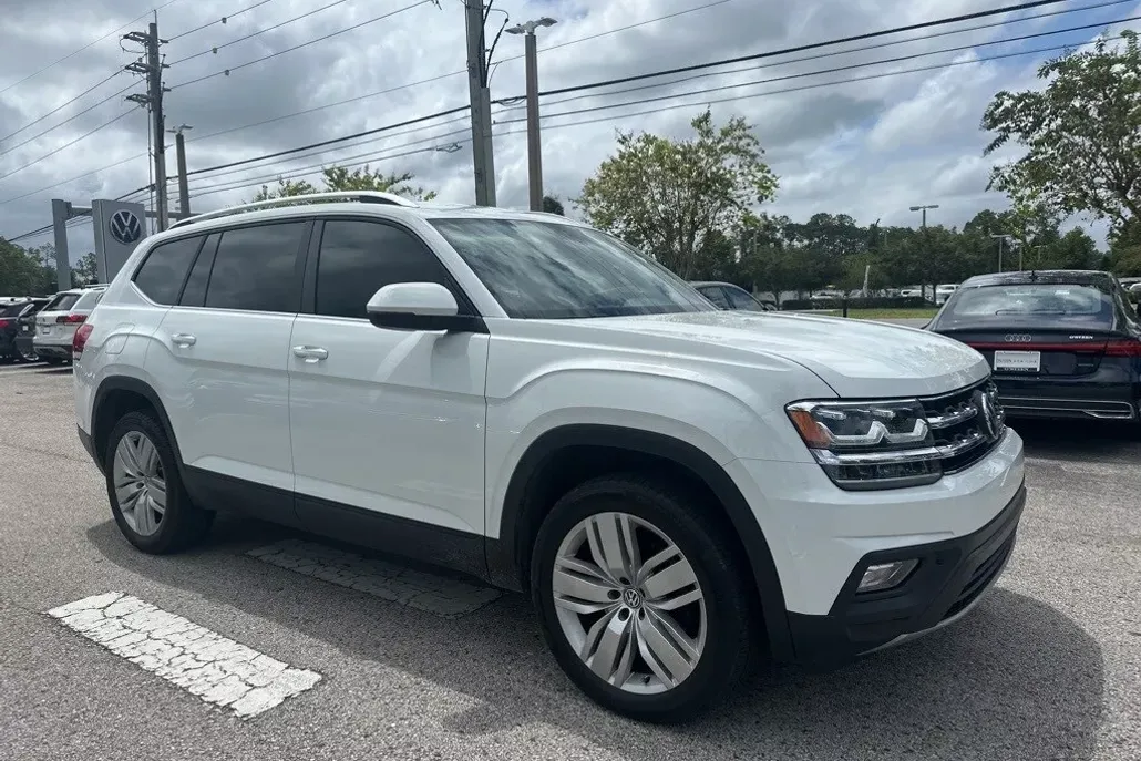 2019 Volkswagen Atlas V6 SE Technology photo 1