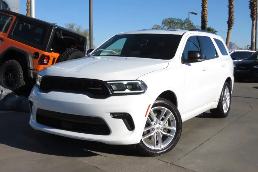 2023 Dodge Durango GT Plus photo 1
