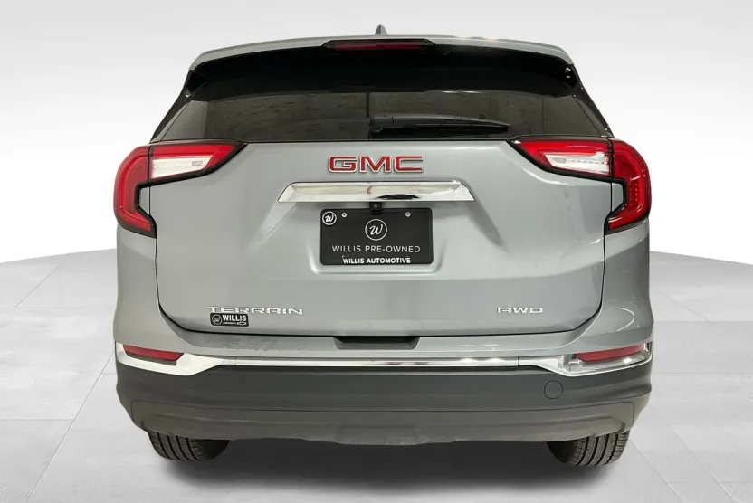 2024 Gmc Terrain SLT photo 1