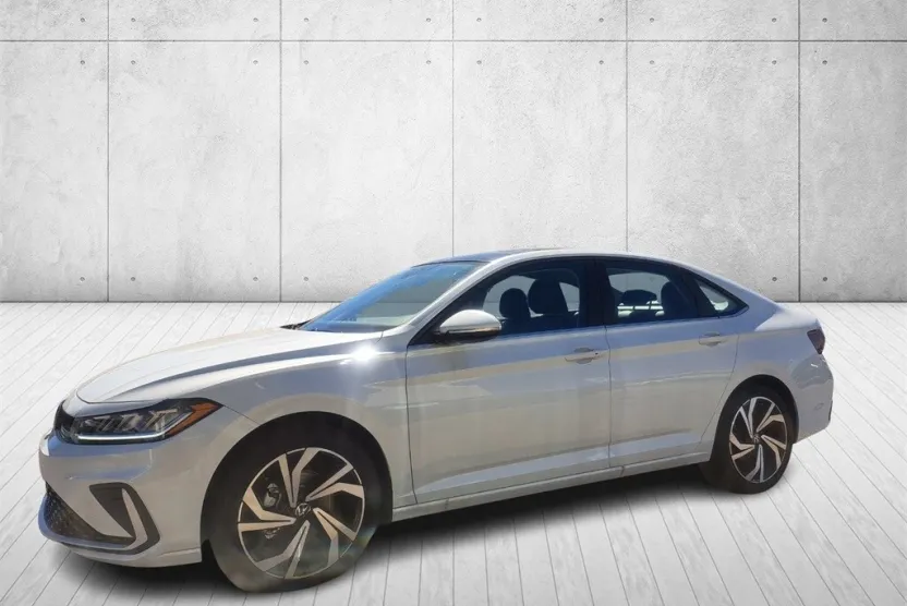 2025 Volkswagen Jetta 1.5T SEL photo 1