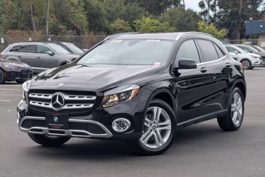 2019 Mercedes Benz GLA 250 4MATIC photo 1