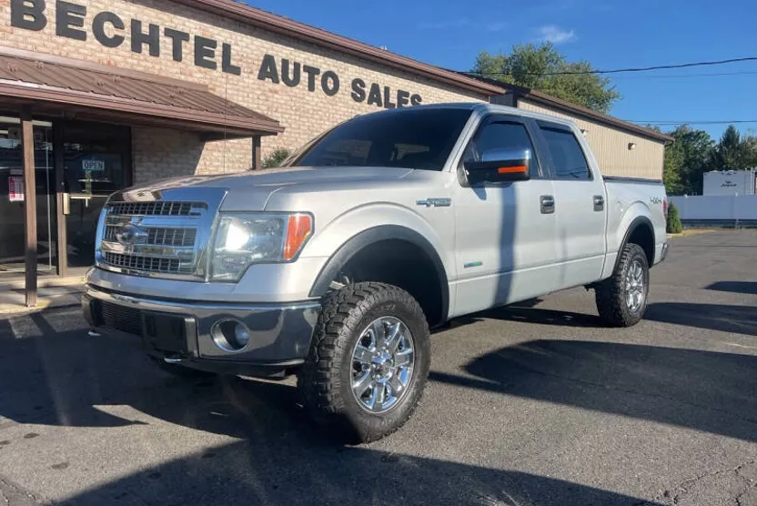 2013 Ford F-150 XLT photo 1