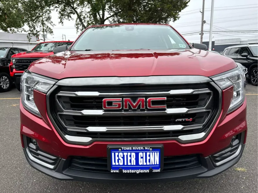 2024 Gmc Terrain AT4 photo 1