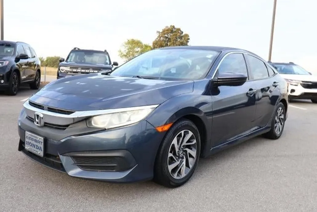 2018 Honda Civic EX photo 1