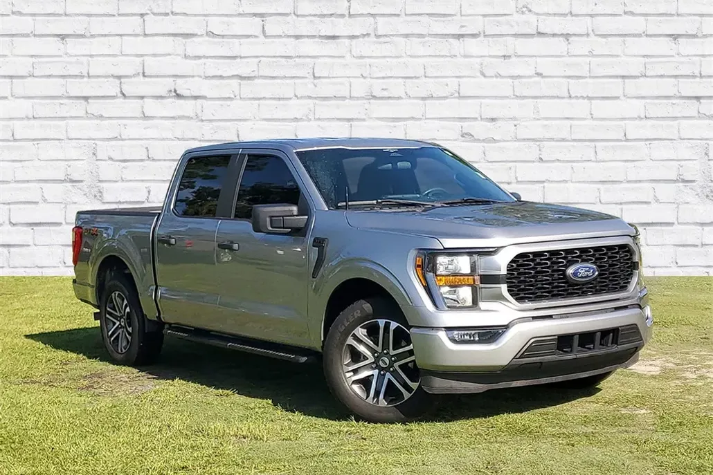 2023 Ford F-150 XL photo 1