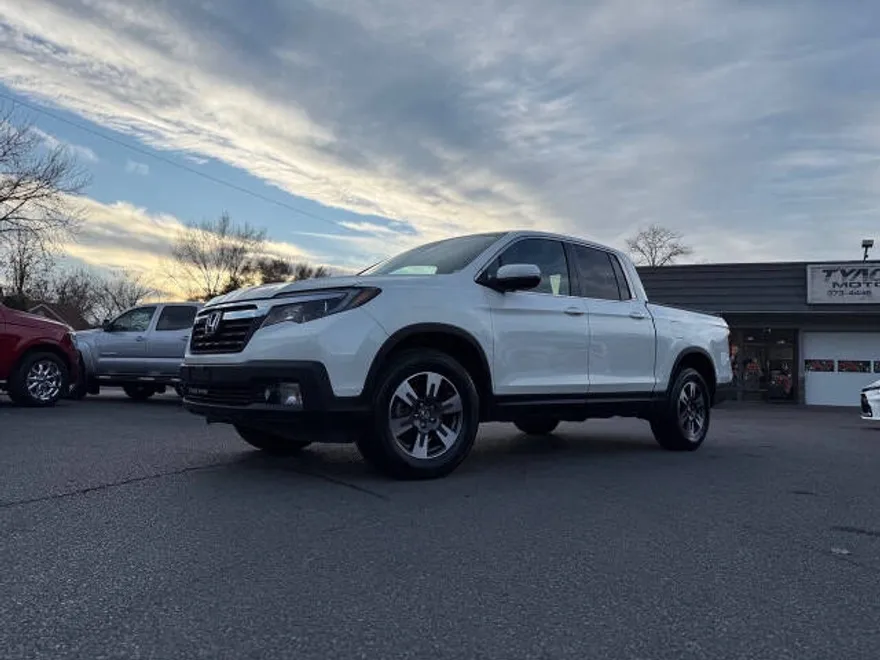 2019 Honda Ridgeline RTL photo 1
